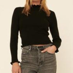 LONG SLEEVE TOP